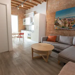 apt-gracia-classic.topbarcelonahotels.com/